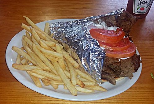 stefano-greek-italian-restaurant-temple-terrace-gyro-and-fries-001